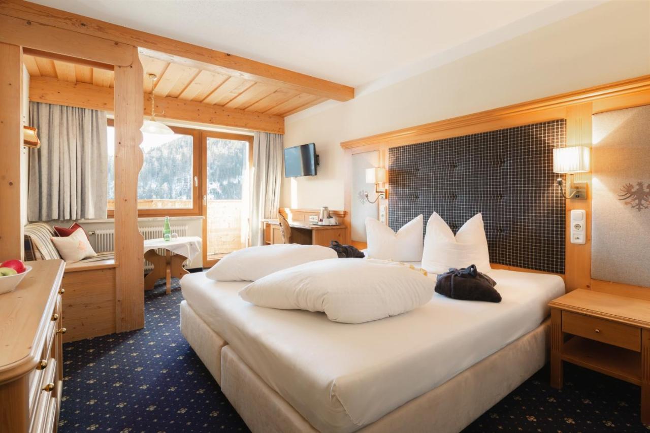 Familienhotel Adler Serfaus Quarto foto